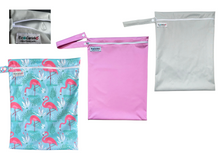 Cargar imagen en el visor de la galería, 3-Pack Wetbags 1 Estampada y 2 Lisas de 1 cierre